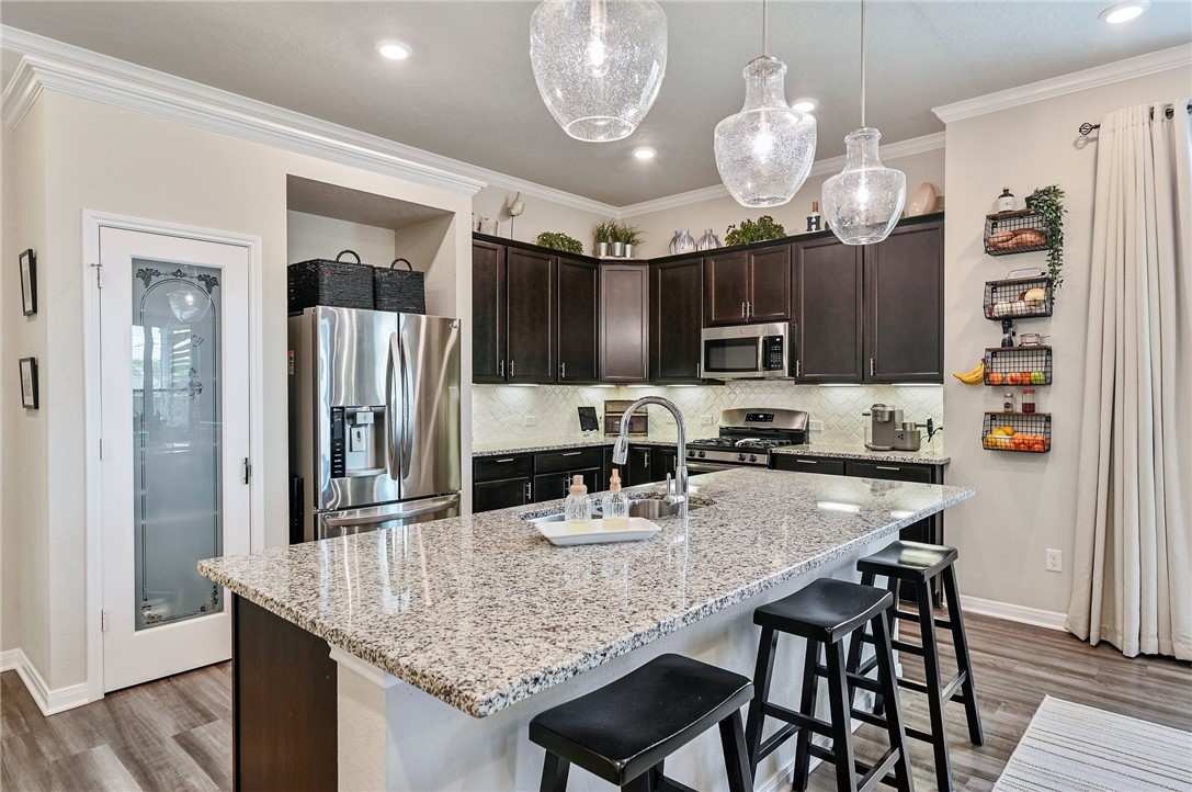 4264 Harding Way Bryan, TX 77802 - Photo 6 of 18