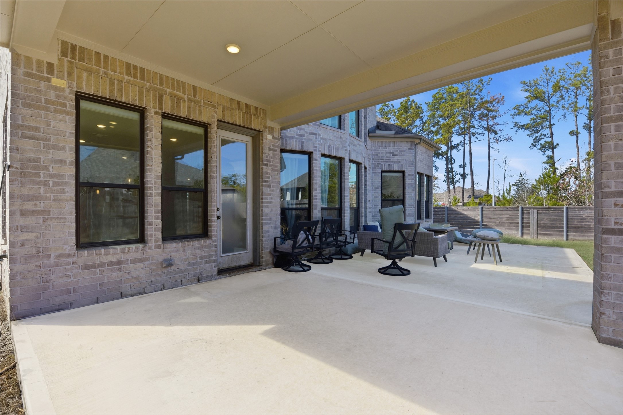 17501 Spice Merlot Lane Conroe, TX 77302 - Photo 48 of 50 a view of a room with gym equipment