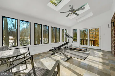 $6,000 | 9982 Blackberry Lane, Great Falls, VA 22066