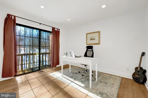 $6,000 | 9982 Blackberry Lane, Great Falls, VA 22066