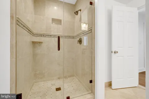 $6,000 | 9982 Blackberry Lane, Great Falls, VA 22066