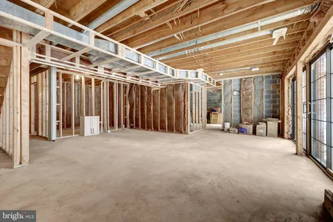 $6,000 | 9982 Blackberry Lane, Great Falls, VA 22066