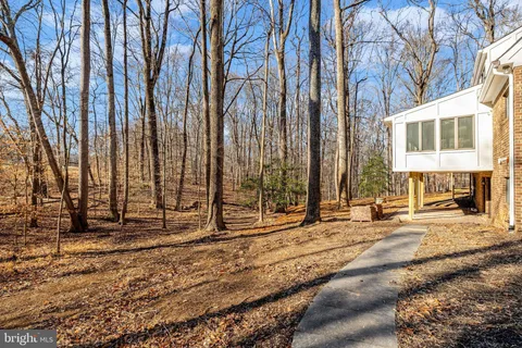 $6,000 | 9982 Blackberry Lane, Great Falls, VA 22066