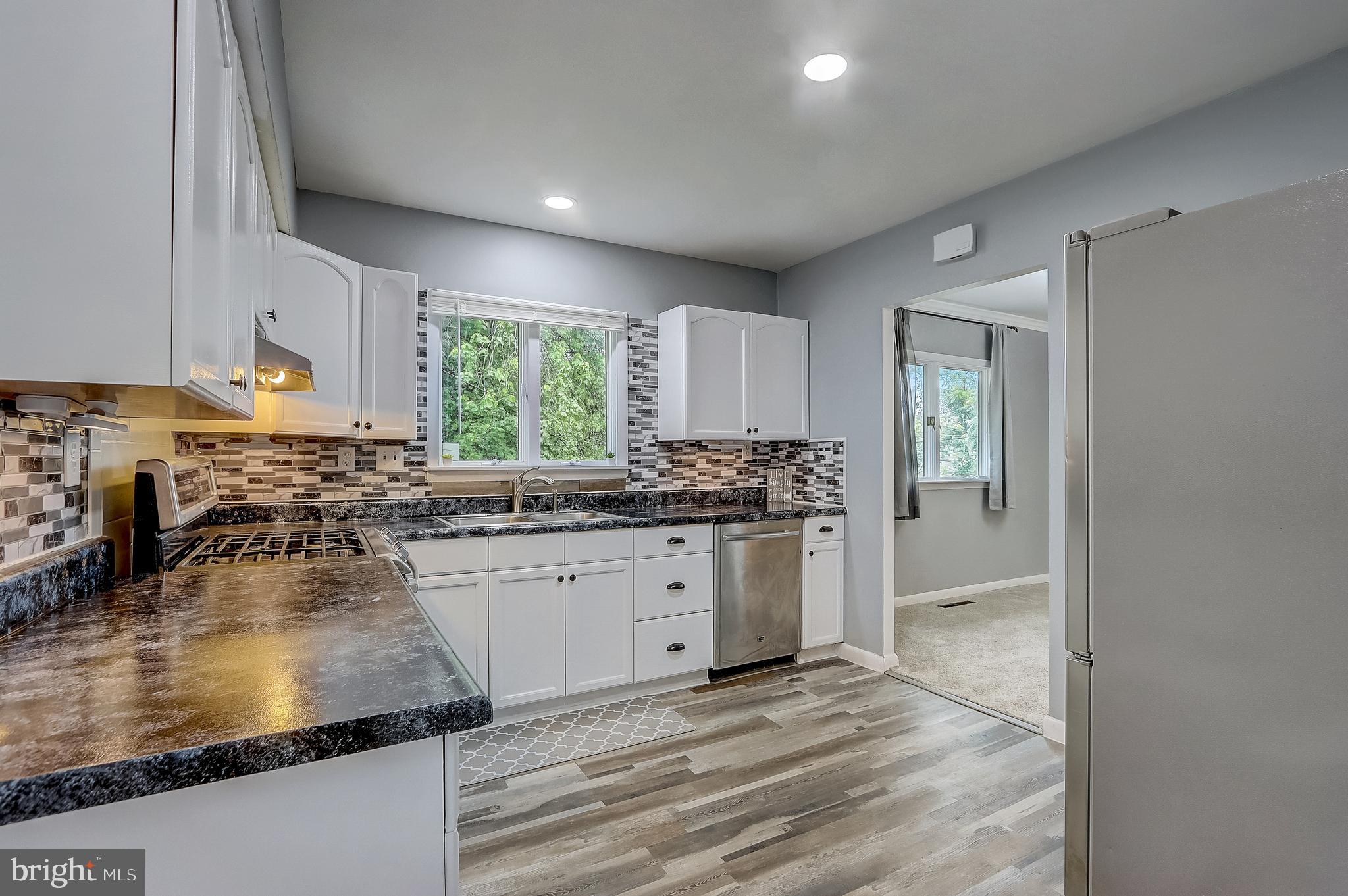 1312 Denbright Road Baltimore, MD 21228 - Photo 11 of 43