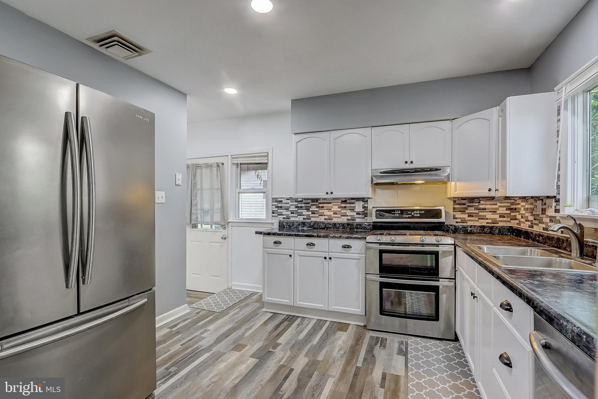 1312 Denbright Road Baltimore, MD 21228 - Photo 12 of 43