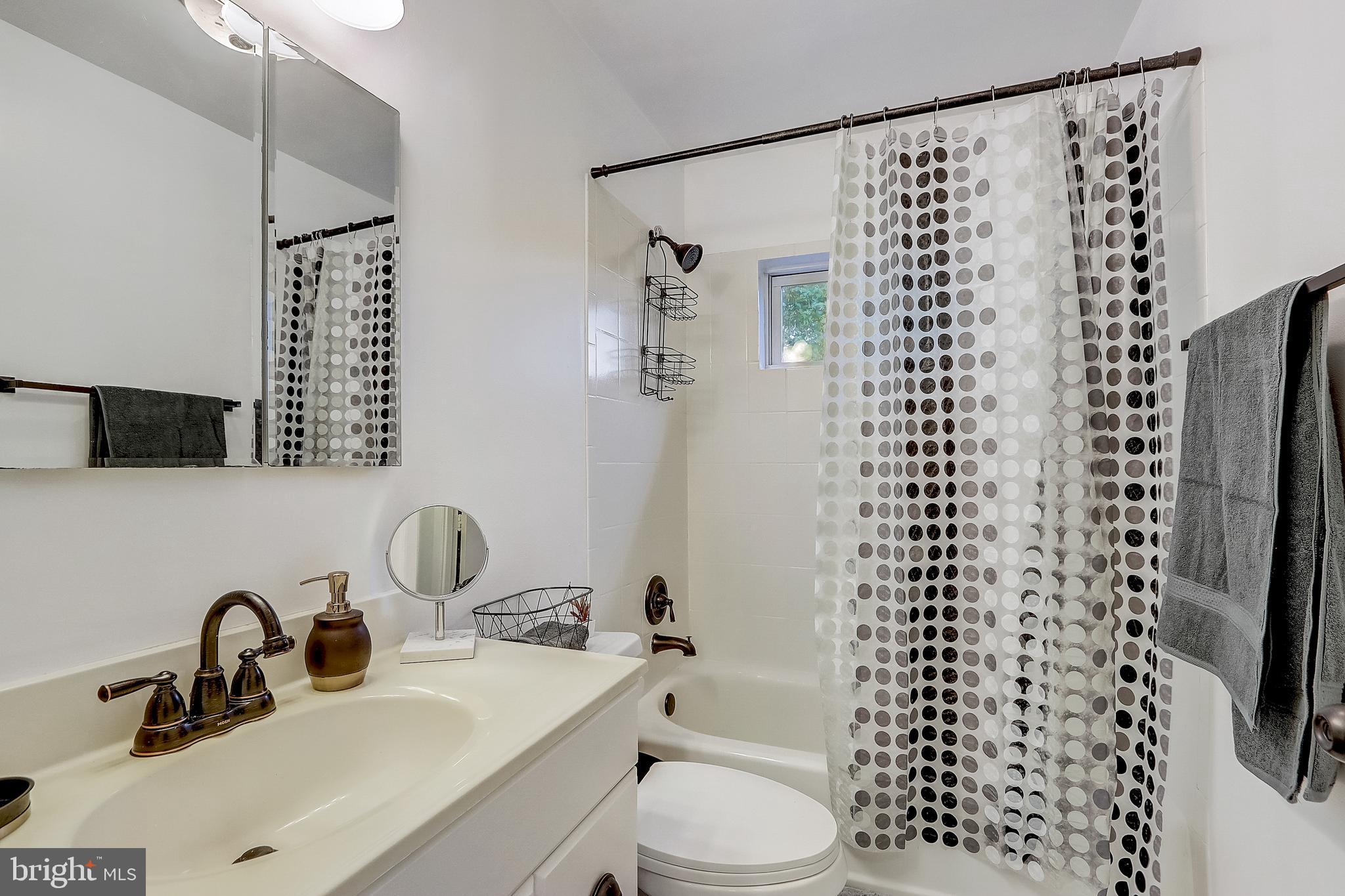 1312 Denbright Road Baltimore, MD 21228 - Photo 13 of 43