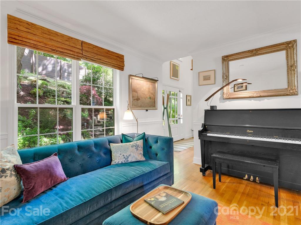 162 Cherokee Road Asheville, NC 28804 - Photo 19 of 45 Gallery Image 19