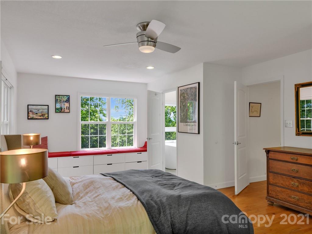 162 Cherokee Road Asheville, NC 28804 - Photo 23 of 45 Gallery Image 23