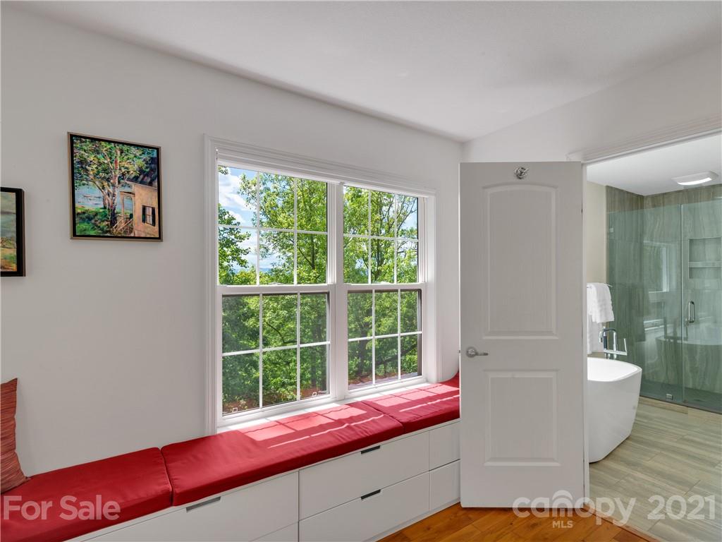 162 Cherokee Road Asheville, NC 28804 - Photo 24 of 45 Gallery Image 24