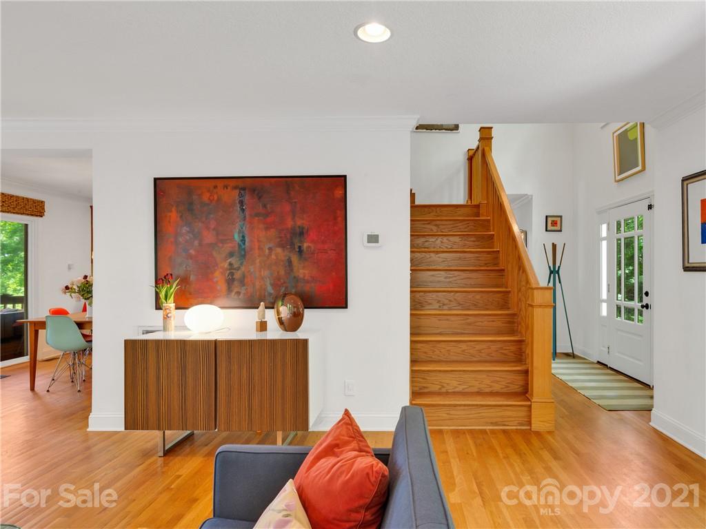 162 Cherokee Road Asheville, NC 28804 - Photo 6 of 45 Gallery Image 6
