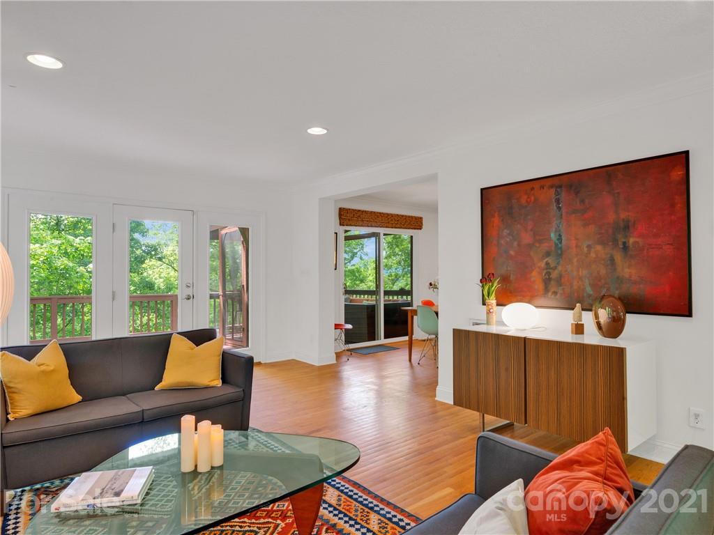 162 Cherokee Road Asheville, NC 28804 - Photo 9 of 45 Gallery Image 9