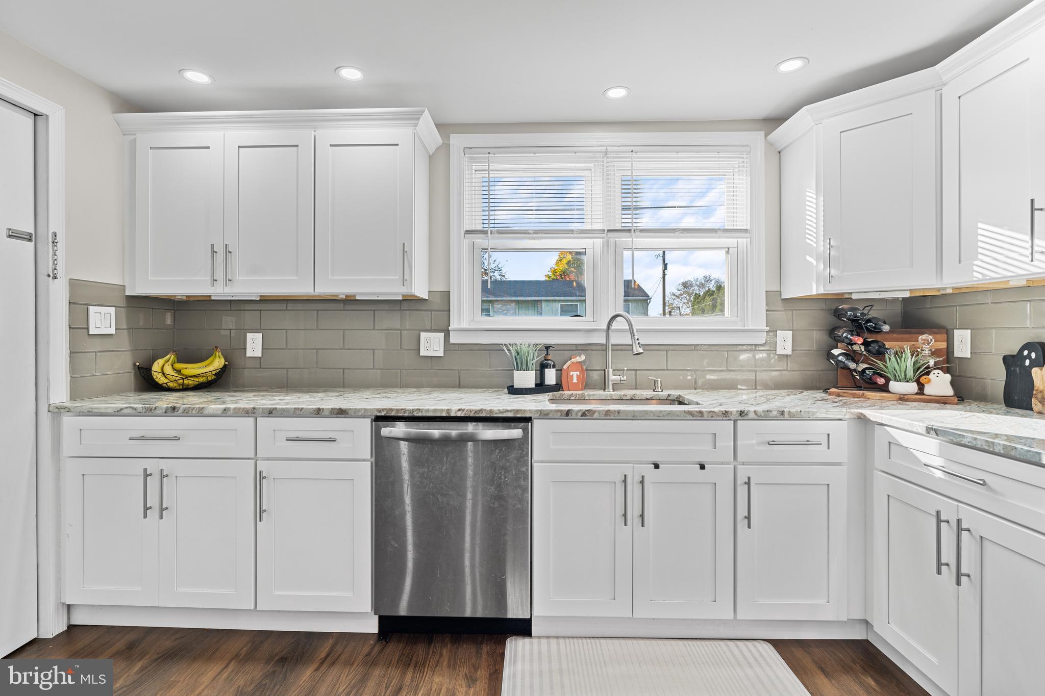 3608 Carter Road Bethlehem, PA 18020 - Photo 10 of 36 Gallery Image 10