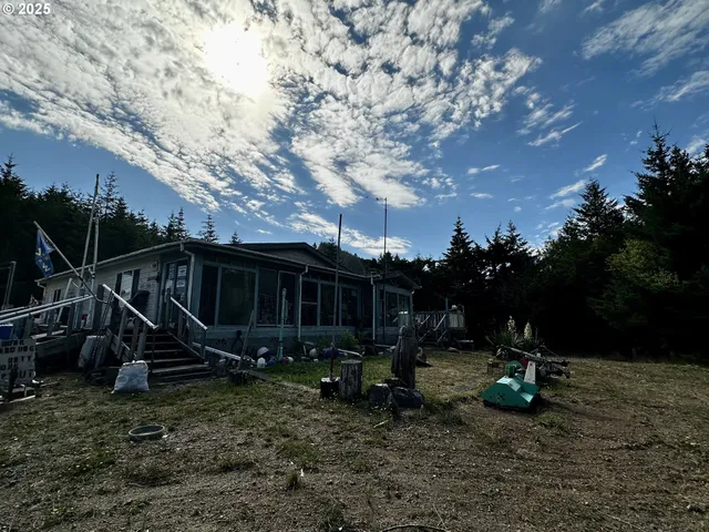 a view of outdoor space