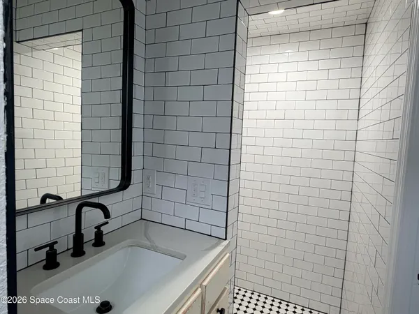 $950 | 1454 Guava Avenue, Melbourne, FL 32935