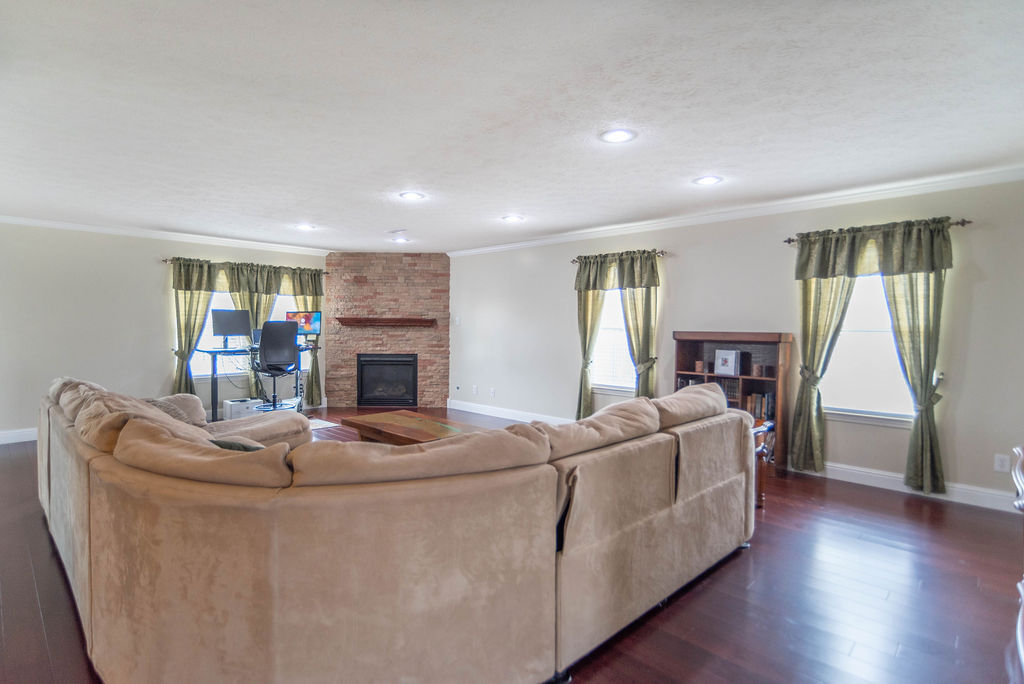 652 Hanover Road Brownsburg, IN 46112 - Photo 22 of 52