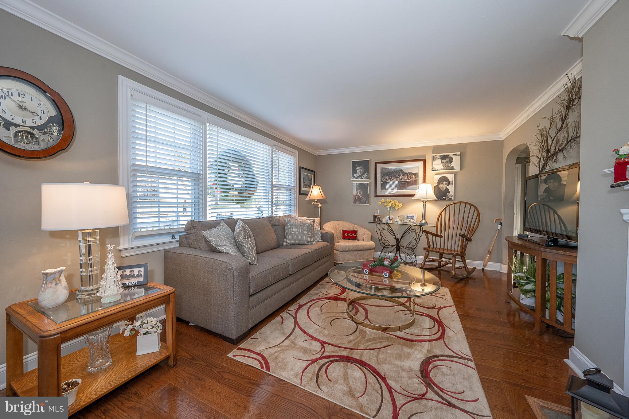 50 Rockwood Road Newtown Square, PA 19073 - Photo 7 of 44 Living Room