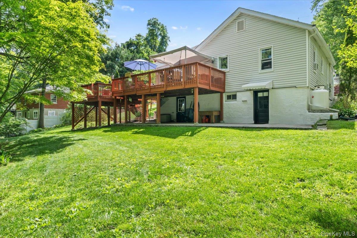 118 Hewitt Street Lake Peekskill, NY 10537 - Photo 39 of 48