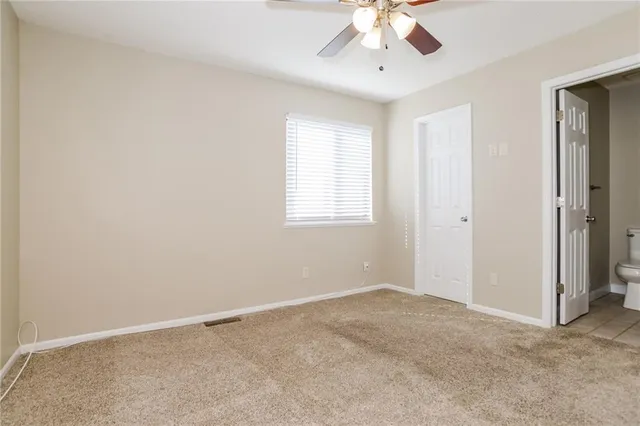 $2,000 | 618 West Sunrise Drive, Belton, MO 64012