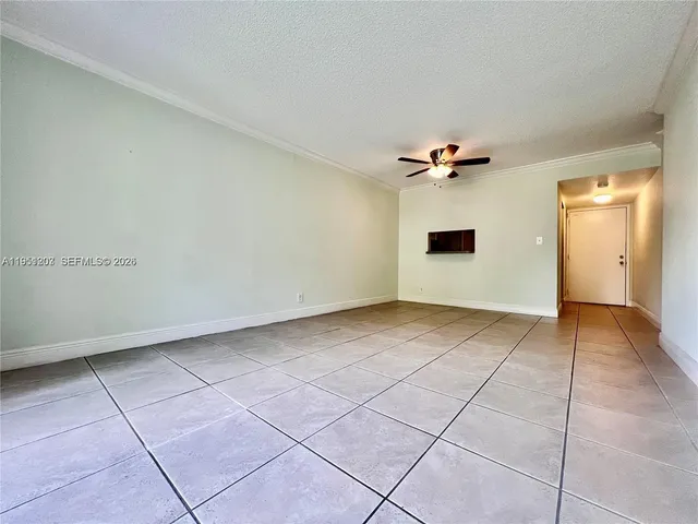 $1,999 | 5201 Geneva Court, Unit 109, Doral, FL 33166