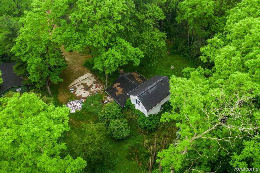 1719 West Gunn Road Rochester, MI 48306 - Photo 18 of 27