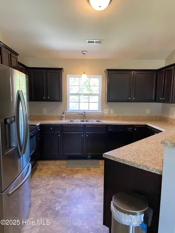 $300,000 | 306 Basil Court, Hubert, NC 28539