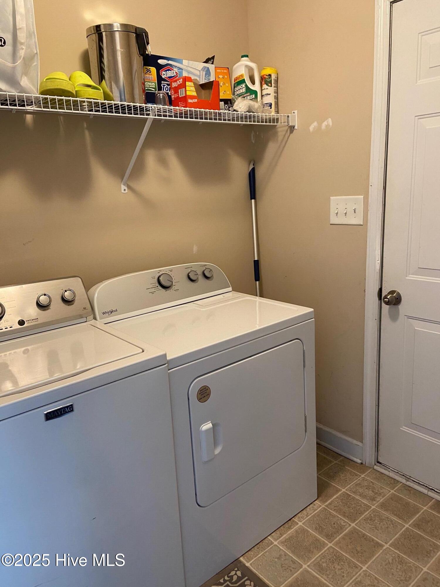 306 Basil Court Hubert, NC 28539 - Photo 28 of 39 laundry