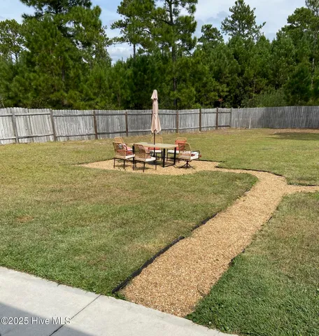 $300,000 | 306 Basil Court, Hubert, NC 28539