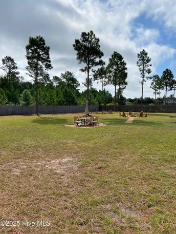 $300,000 | 306 Basil Court, Hubert, NC 28539