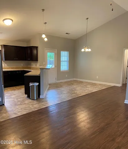 $300,000 | 306 Basil Court, Hubert, NC 28539