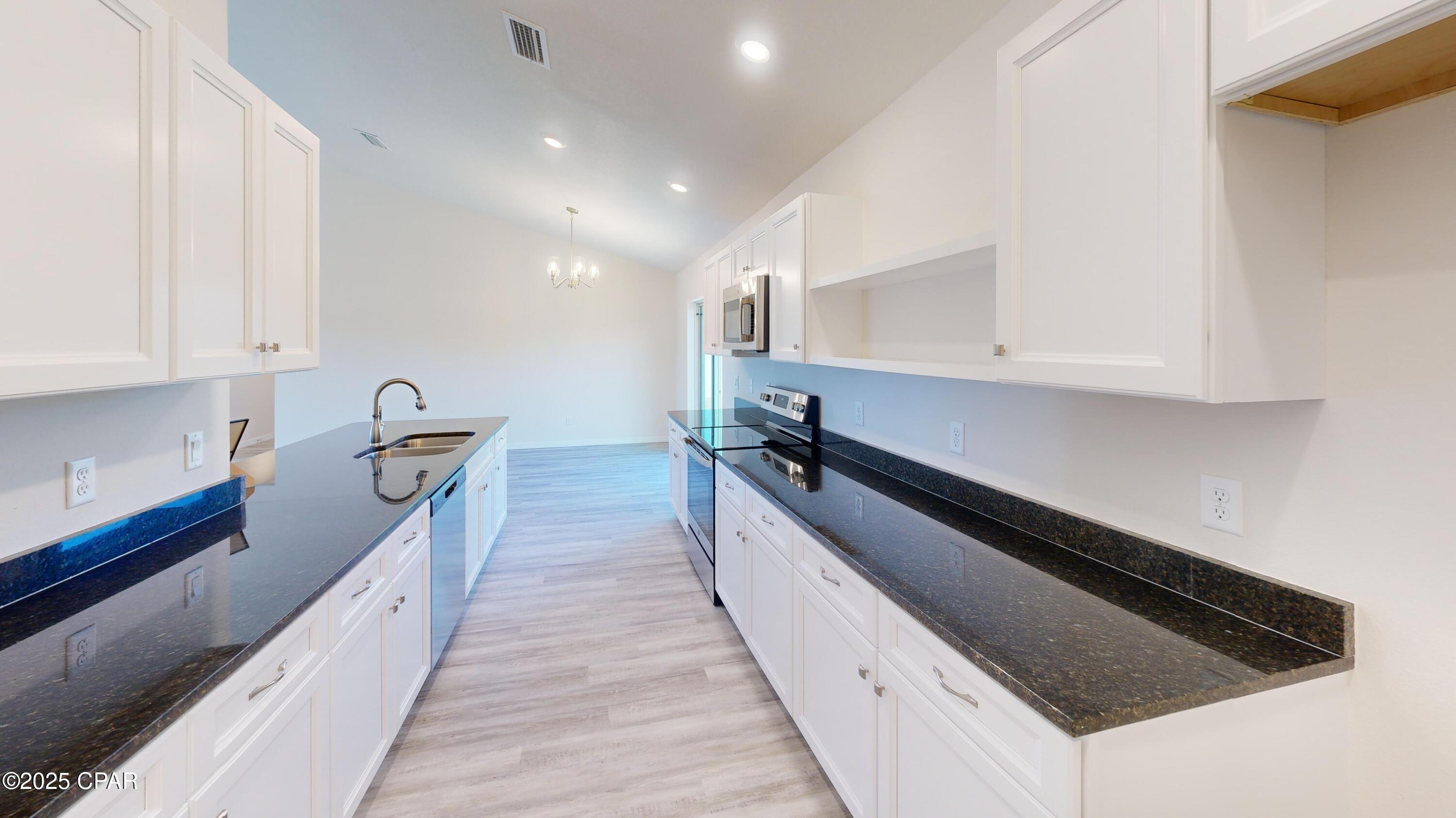 2209 Chase Street Chipley, FL 32428 - Photo 14 of 18