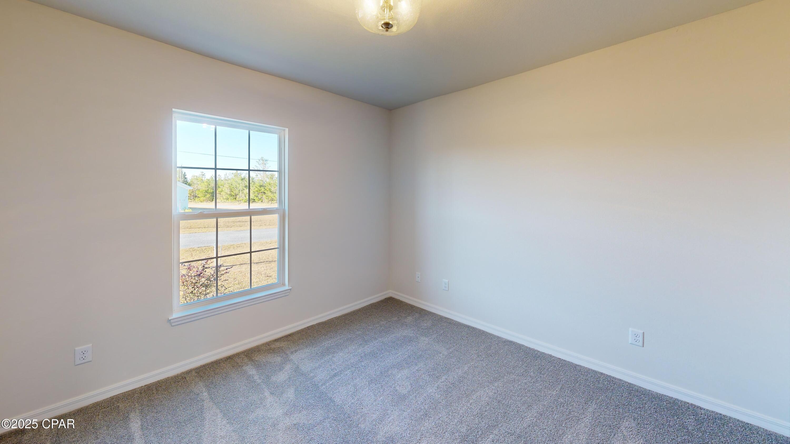 2209 Chase Street Chipley, FL 32428 - Photo 4 of 18