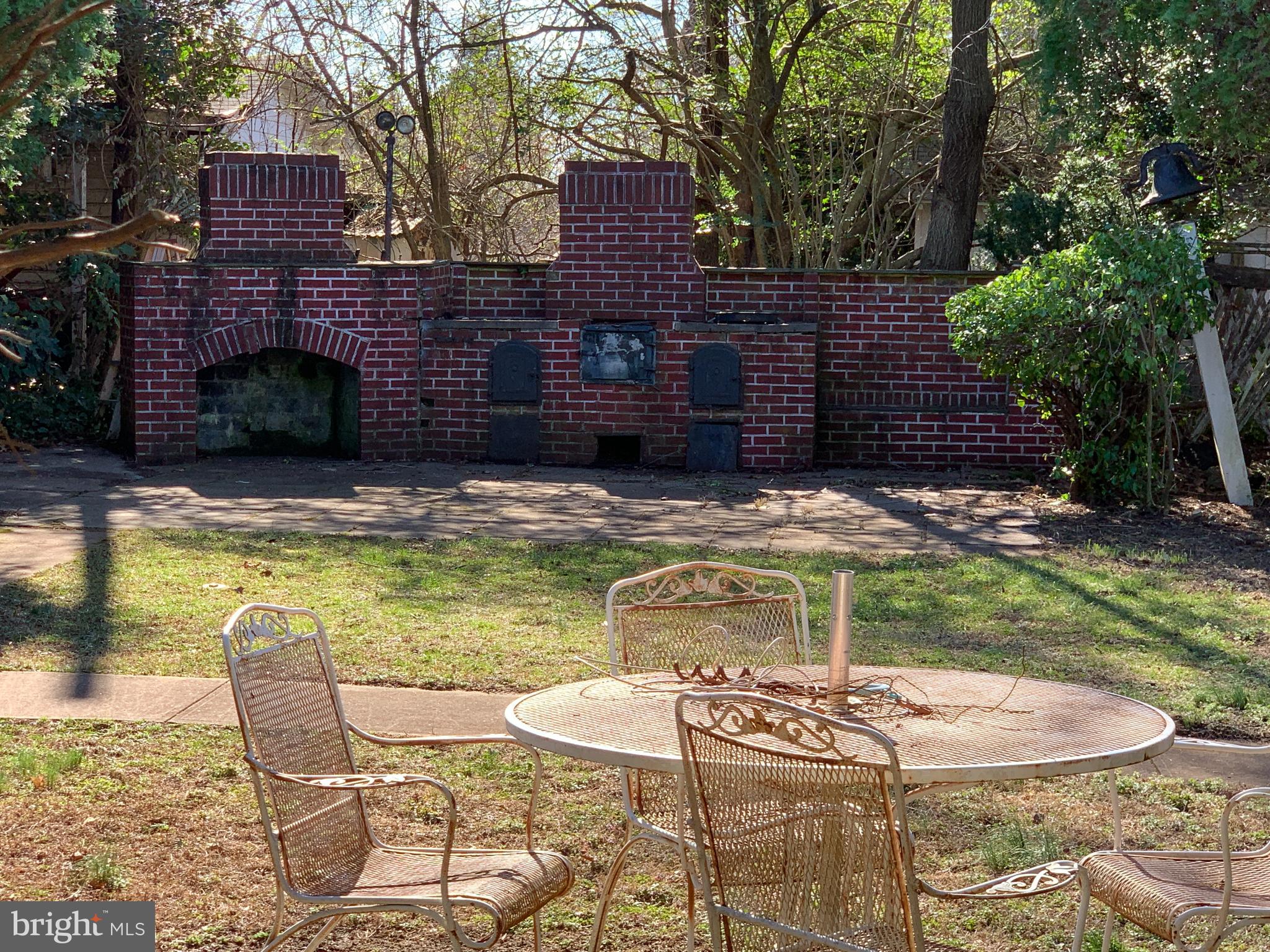 212 Riverside Road Edgewater, MD 21037 - Photo 5 of 11