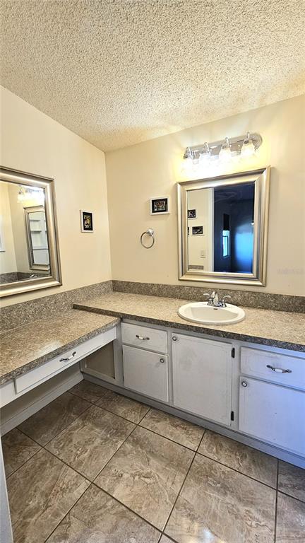 933 Oleander Street Lady Lake, FL 32159 - Photo 25 of 30