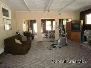 9 Horseshoe Drive Springfield, IL 62702 - Photo 12 of 20 Gallery Image 12