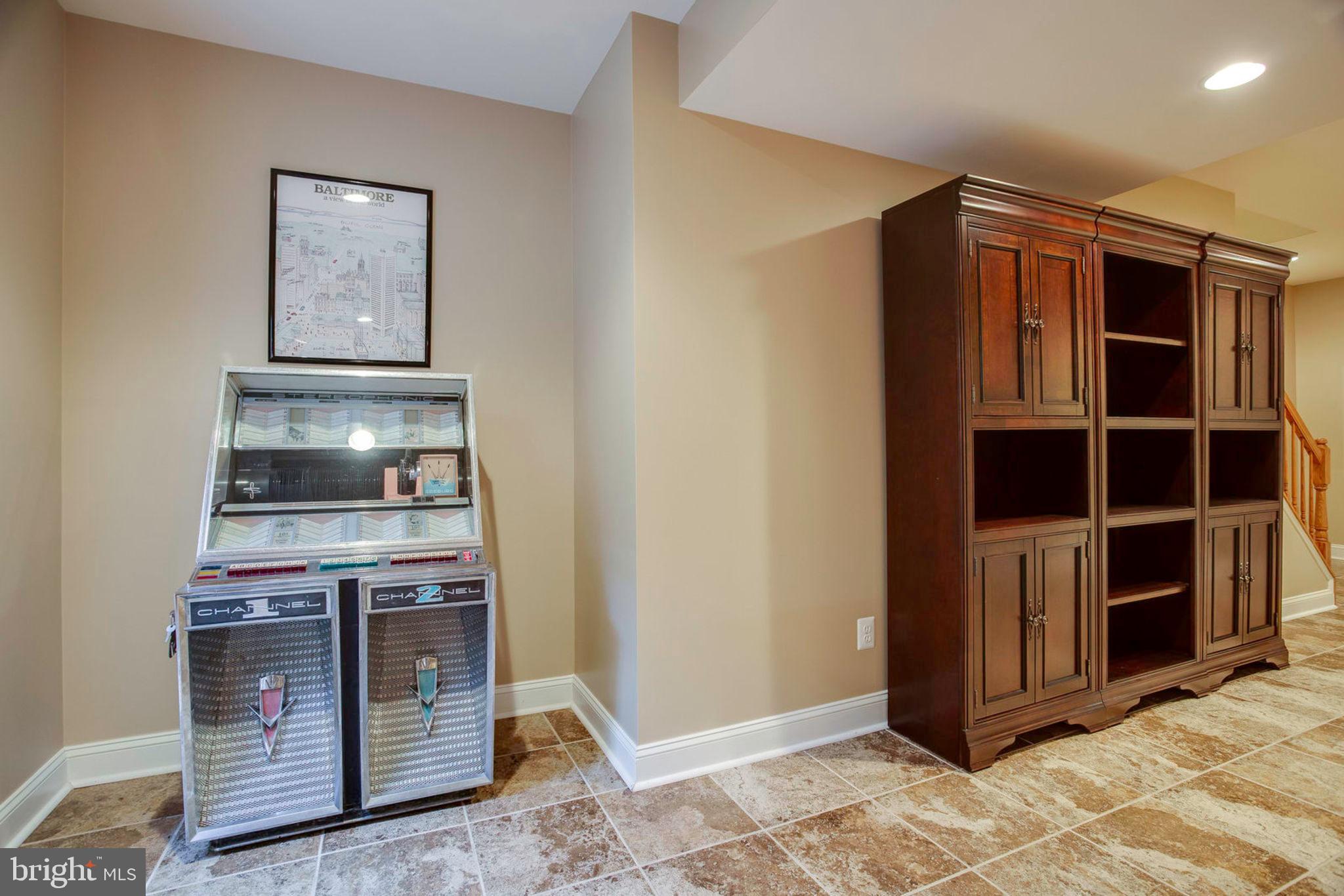 6416 Gayfields Road Alexandria, VA 22315 - Photo 77 of 91 Gallery Image 77