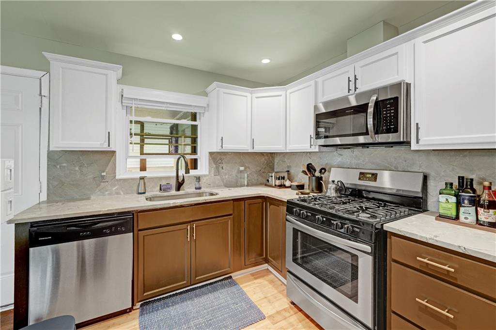 2463 Jewel Street Atlanta, GA 30344 - Photo 11 of 31