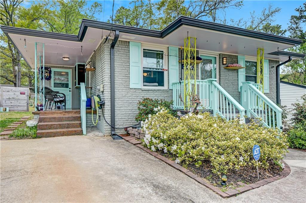 2463 Jewel Street Atlanta, GA 30344 - Photo 2 of 31