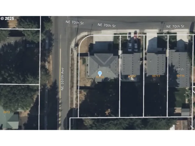 $879,900 | 10703 Northeast 70th Street, Vancouver, WA 98662