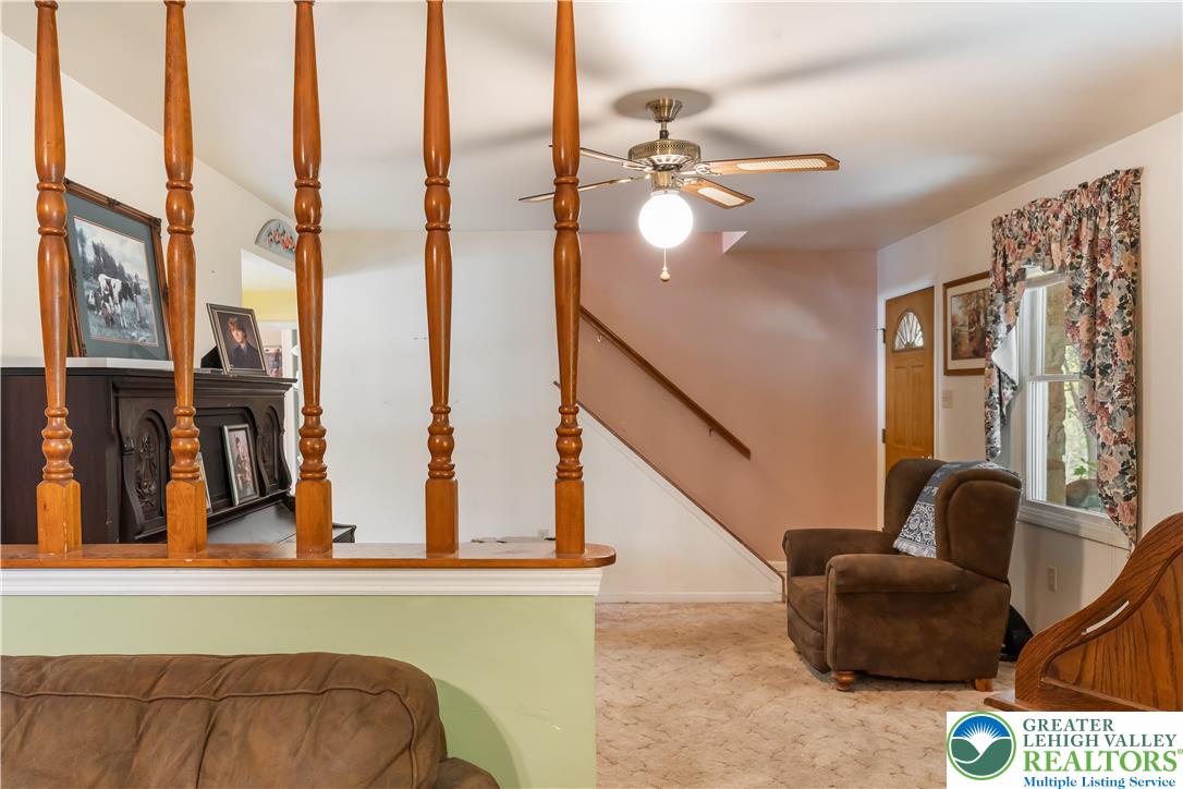 390 Long Lane Road Walnutport, PA 18088 - Photo 9 of 56