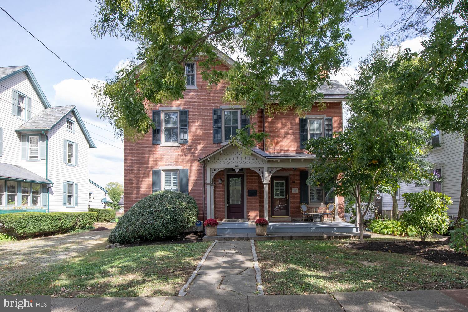121 Cottage Street Doylestown, PA 18901 - Photo 46 of 46 a front view of a house with a garden