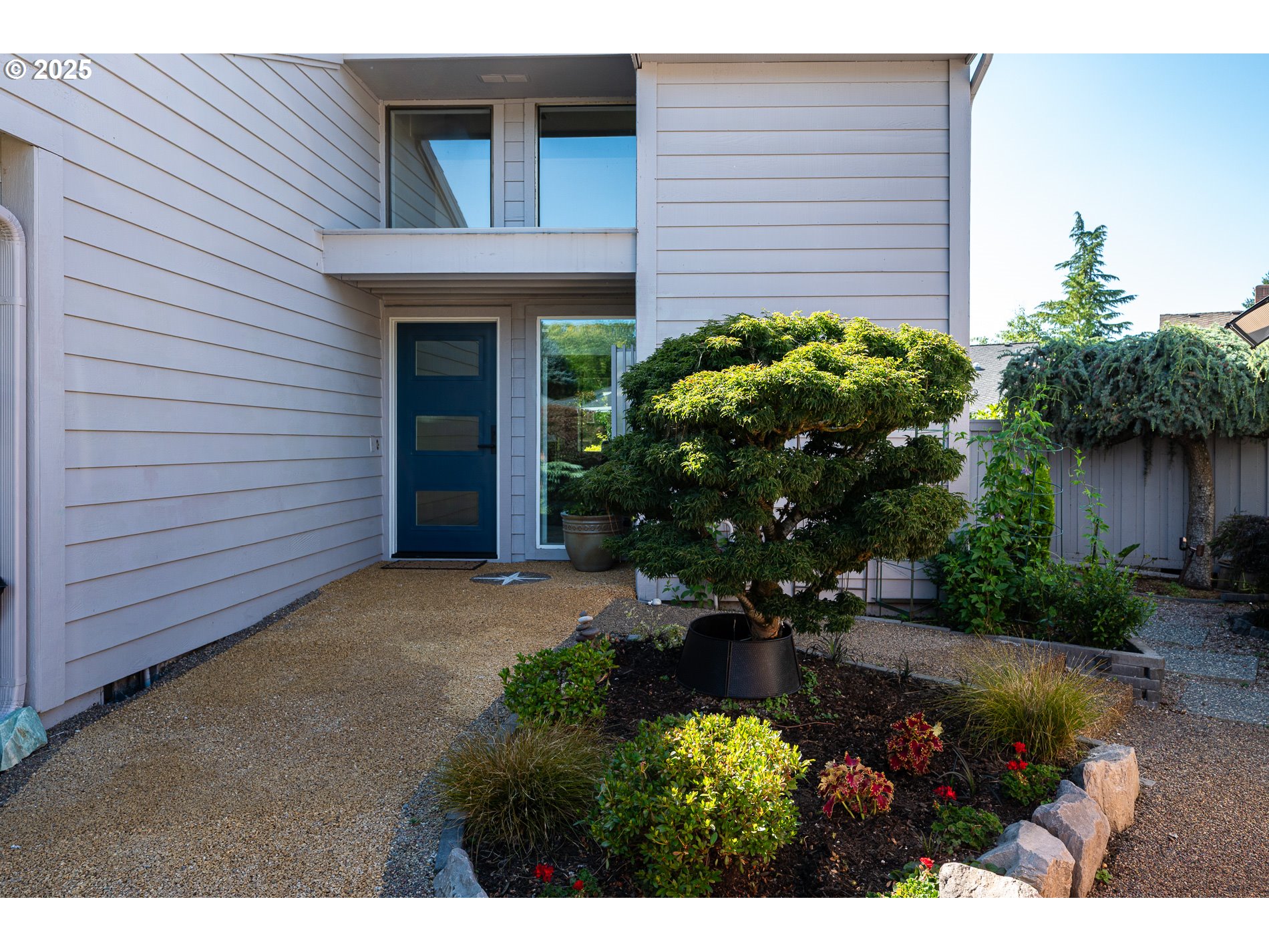 7445 Southwest Greens View Court Wilsonville, OR 97070 - Photo 2 of 48