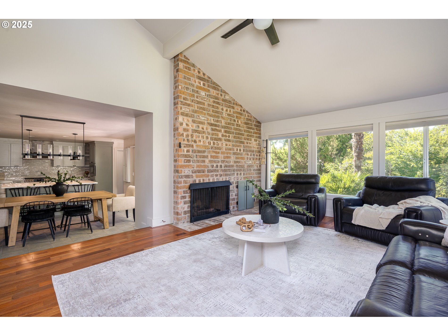 7445 Southwest Greens View Court Wilsonville, OR 97070 - Photo 6 of 48