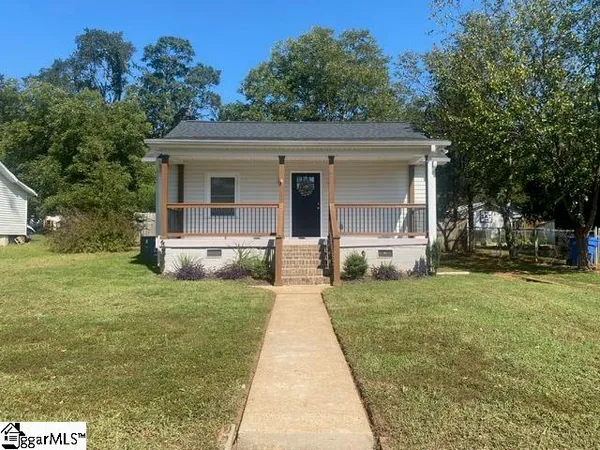 $1,895 | 8 Lester Avenue, Greenville, SC 29617