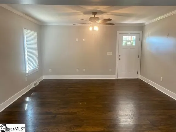 $1,895 | 8 Lester Avenue, Greenville, SC 29617
