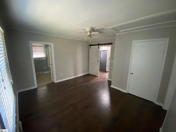 $1,895 | 8 Lester Avenue, Greenville, SC 29617