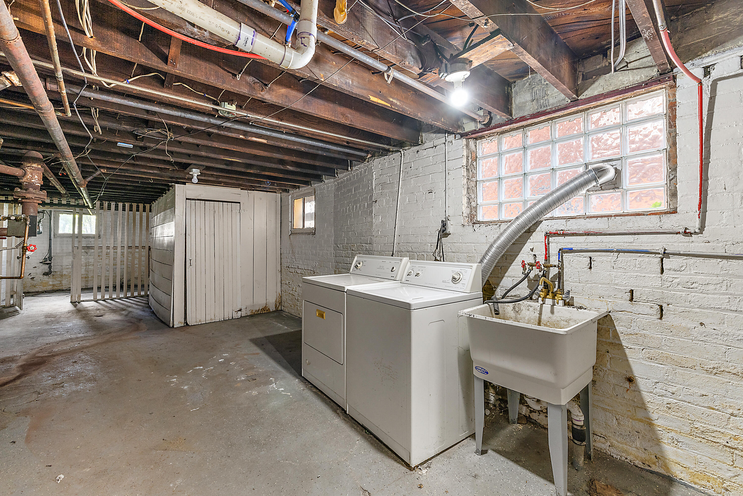 1665 Atkinson Street Detroit, MI 48206 - Photo 71 of 80 058-1665 Atikinson-58