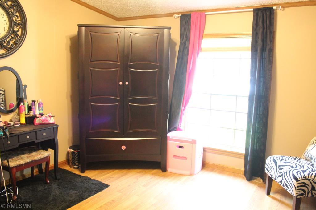 210 West Maple Street Roberts, WI 54023 - Photo 18 of 30 Gallery Image 18