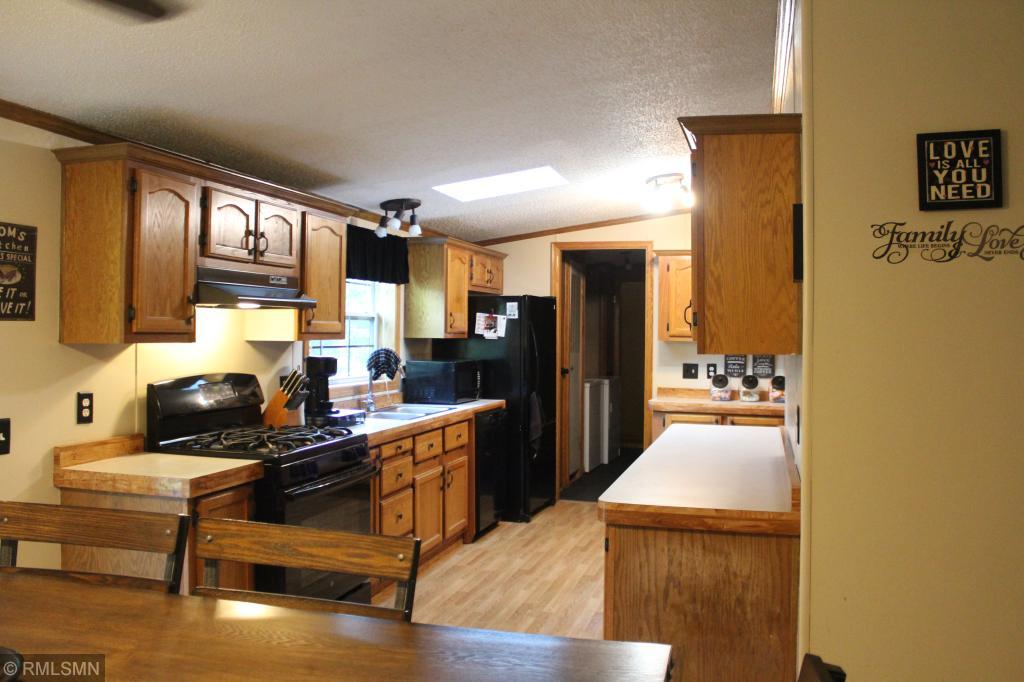 210 West Maple Street Roberts, WI 54023 - Photo 6 of 30 Gallery Image 6