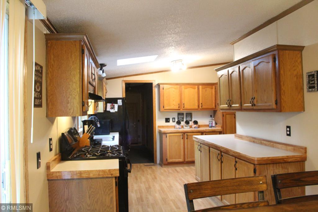 210 West Maple Street Roberts, WI 54023 - Photo 7 of 30 Gallery Image 7