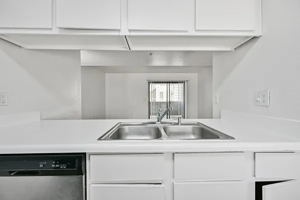 $1,399 | 3065 North 67th Avenue, Unit 227, Phoenix, AZ 85033